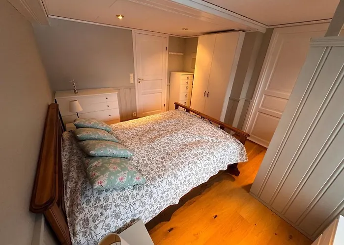 Daire 2 Roms Kjellerleilighet Med Separat Soverom