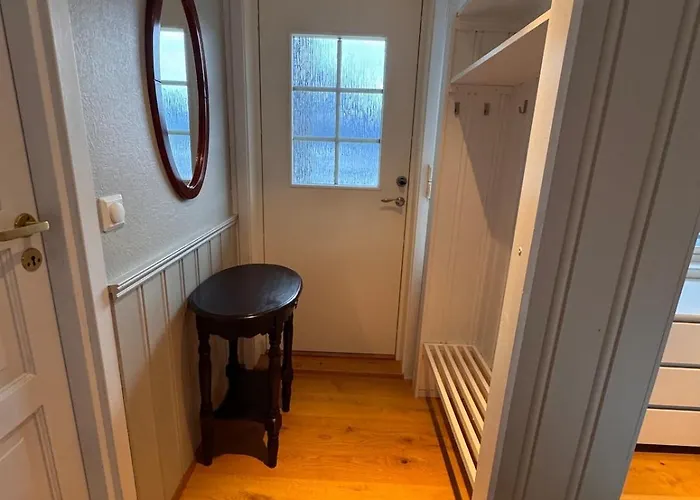 Daire 2 Roms Kjellerleilighet Med Separat Soverom